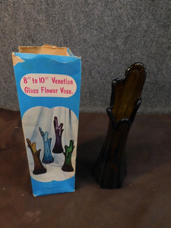 12" T Glass Flower Vase