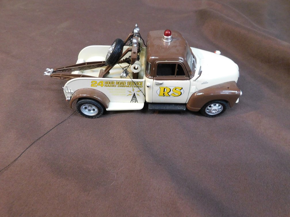 Welly 24 Hr. Road Service Wrecker Chevy Pickup