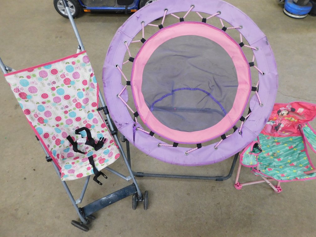 Two Kids Chairs, Stroller