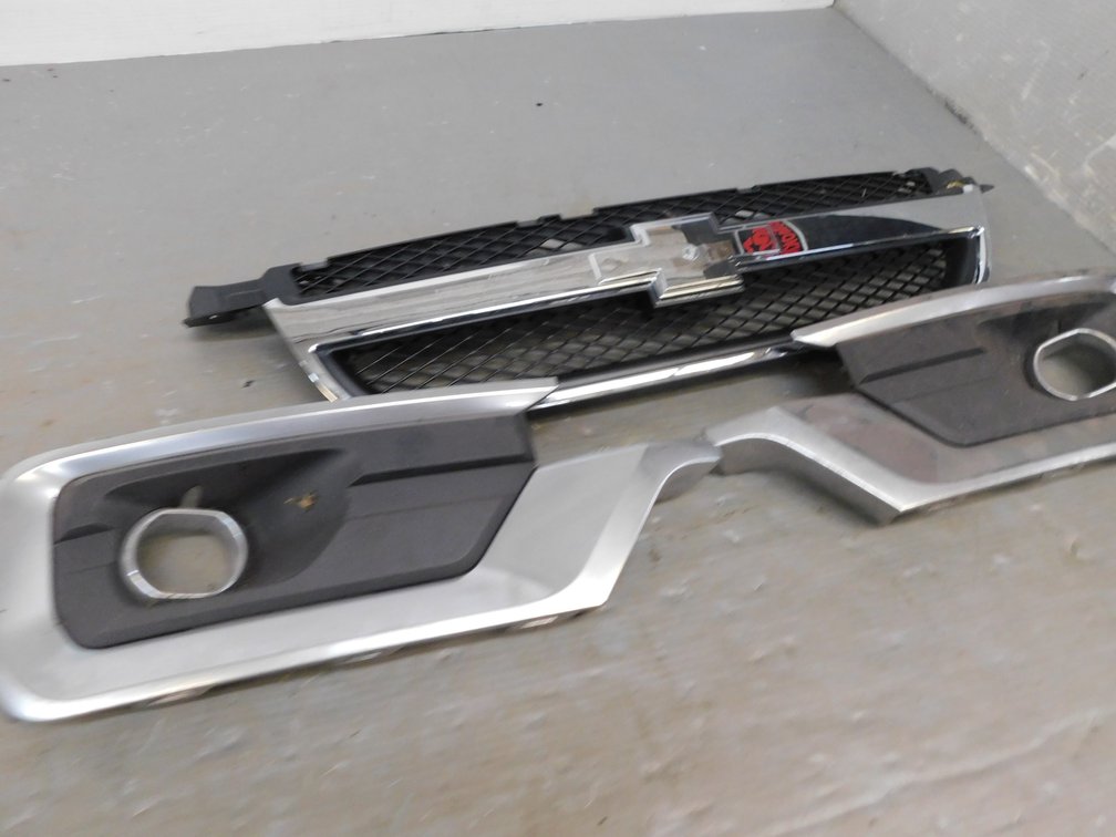 Chevrolet Grill Parts