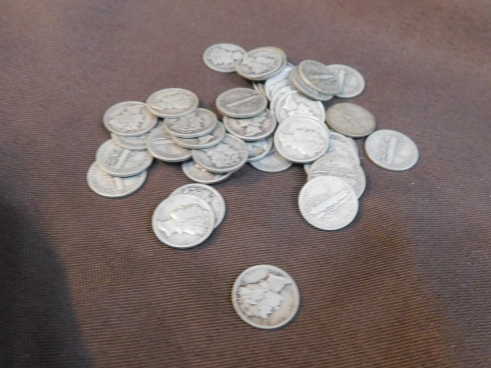42-Various Mercury Dimes