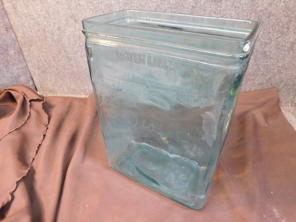 Vintage Gould Battery Box 9 1/2" x 5" x 13 1/2"