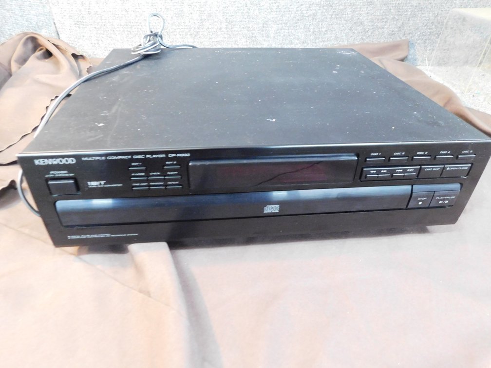 Kenwood Multiple Compact Disc Player