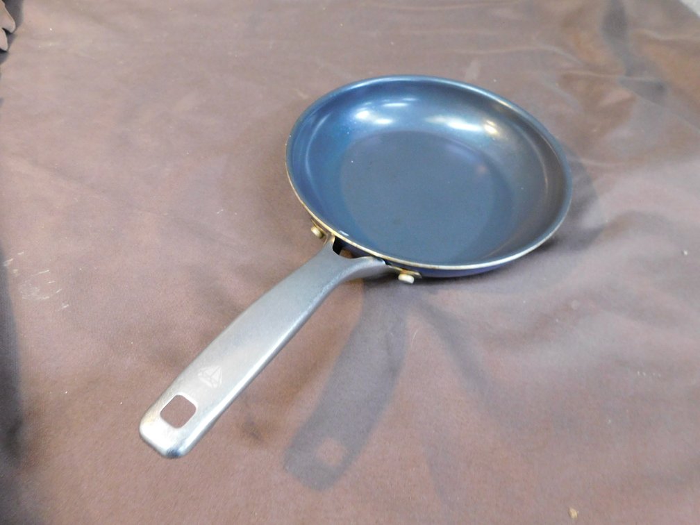 Blue Diamond 8" Skillet