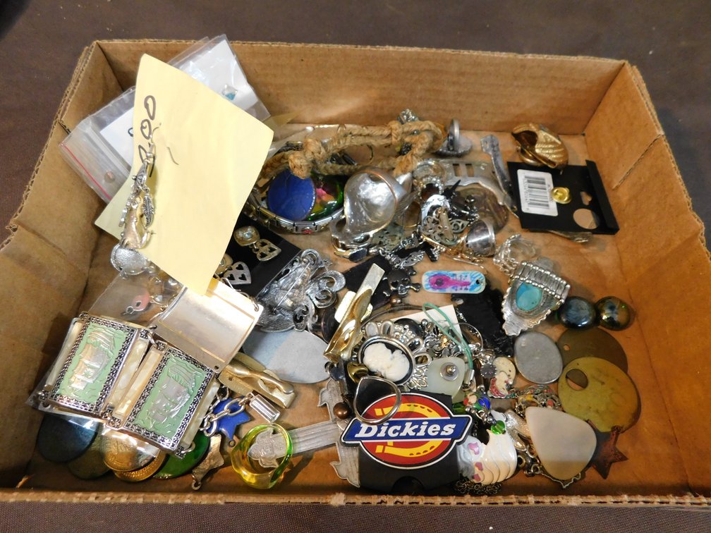 Lot of Assorted Costume Jewelry