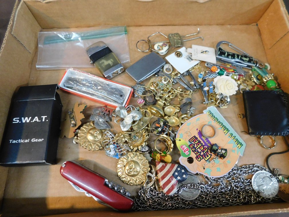 Lot of Assorted Costume Jewelry