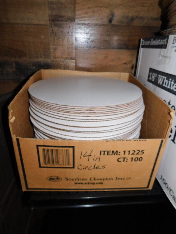 Box of 14" Cake Circles