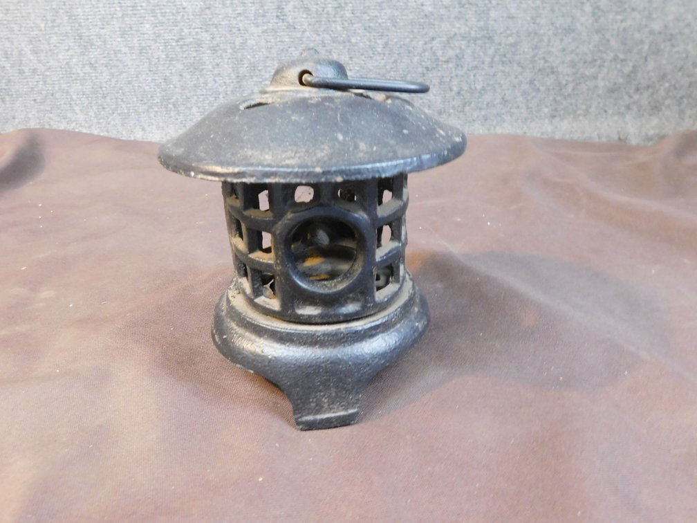Cast Iron Tea Light Lantern 4 1/2" T