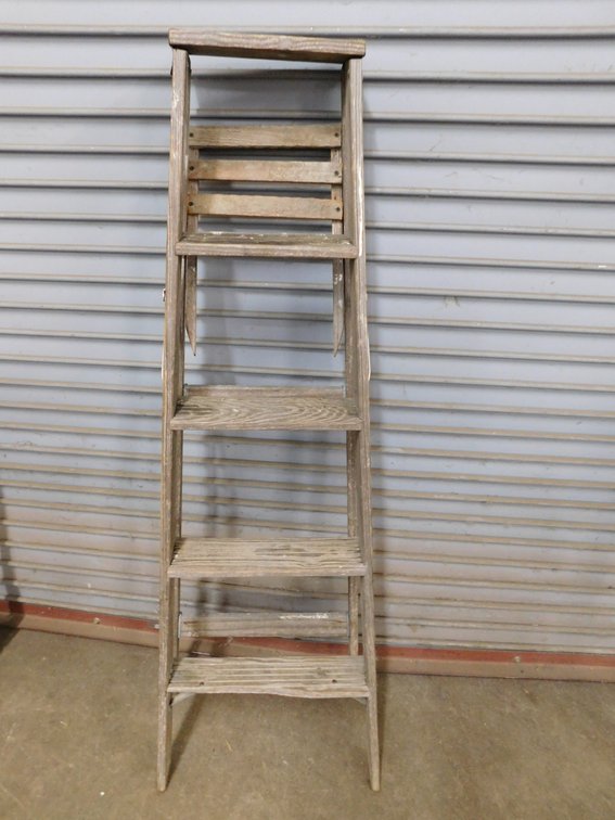 Five Foot Wooden Step Ladder