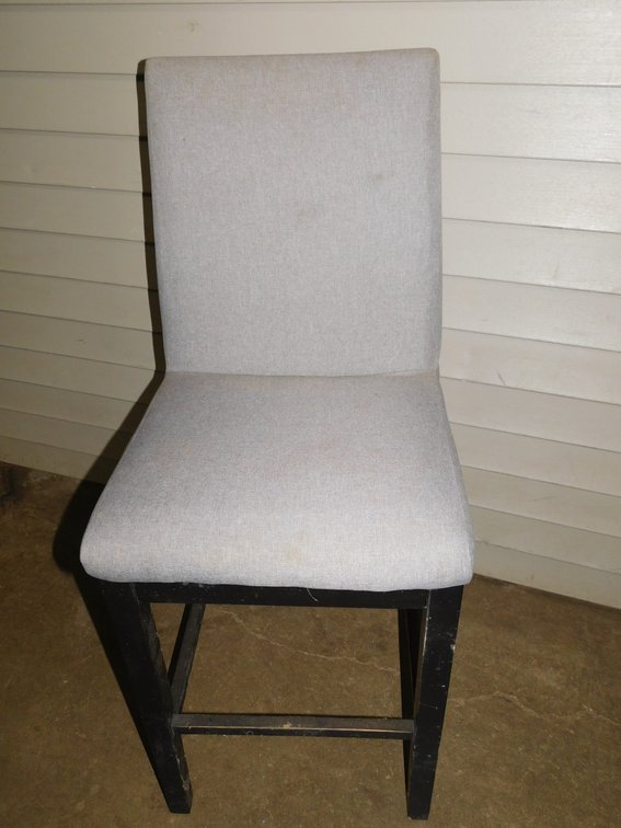 24" Stool with Back
