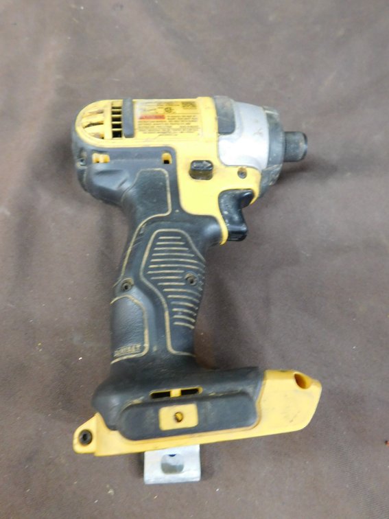 Dewalt 20V 1/4" Cordless Impact Driver