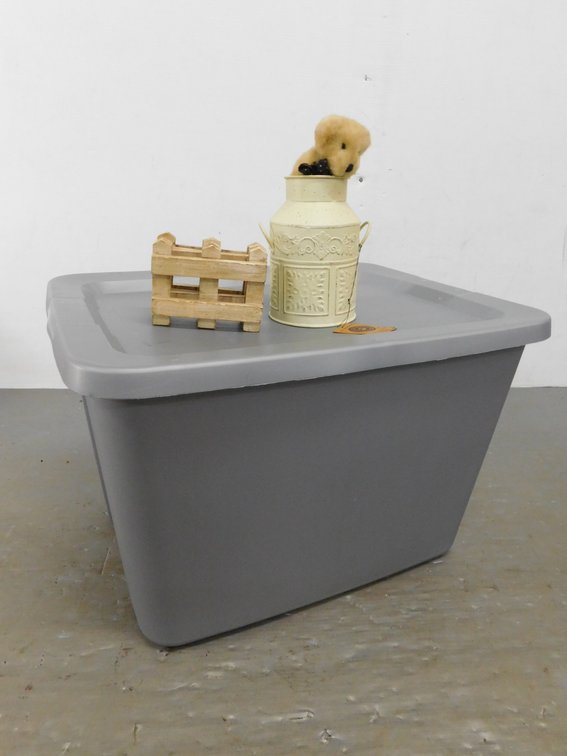18 Gallon Tote with Boyds Bear Inside
