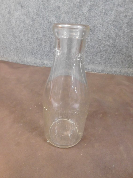 Vintage The Moore's & Ross Milk CO. Zanesville, Ohio Quart Milk Bottle