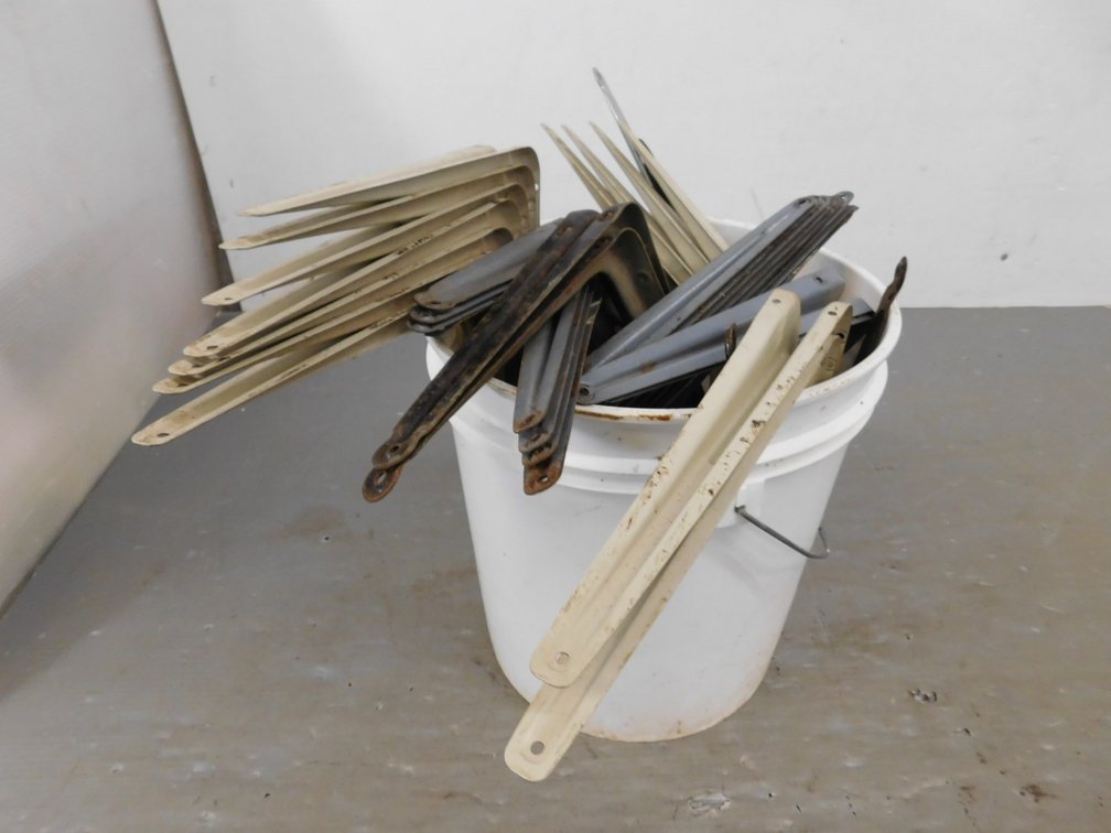 Five Gallon Bucket of Brackets