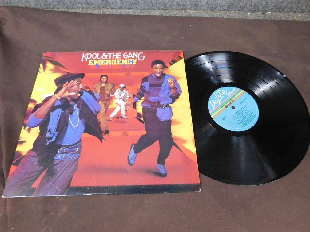 Kool & The Gang "Emergency" 33 LP Record Album