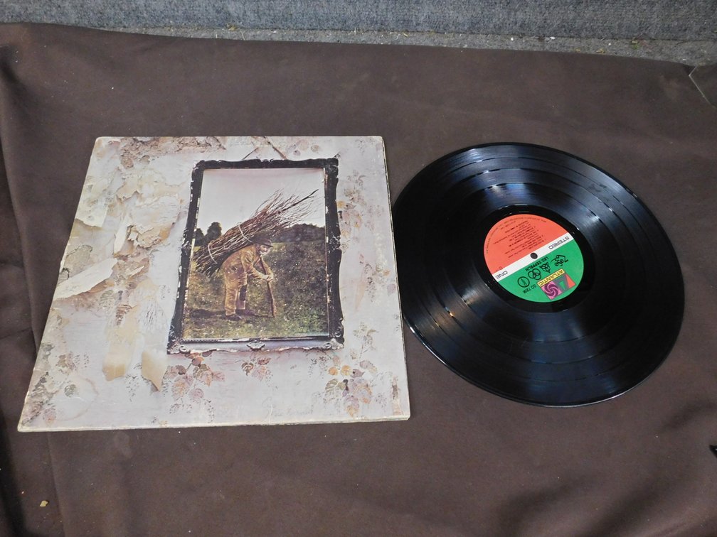 Led Zeppelin "ZoSo" 33 LP Record Album
