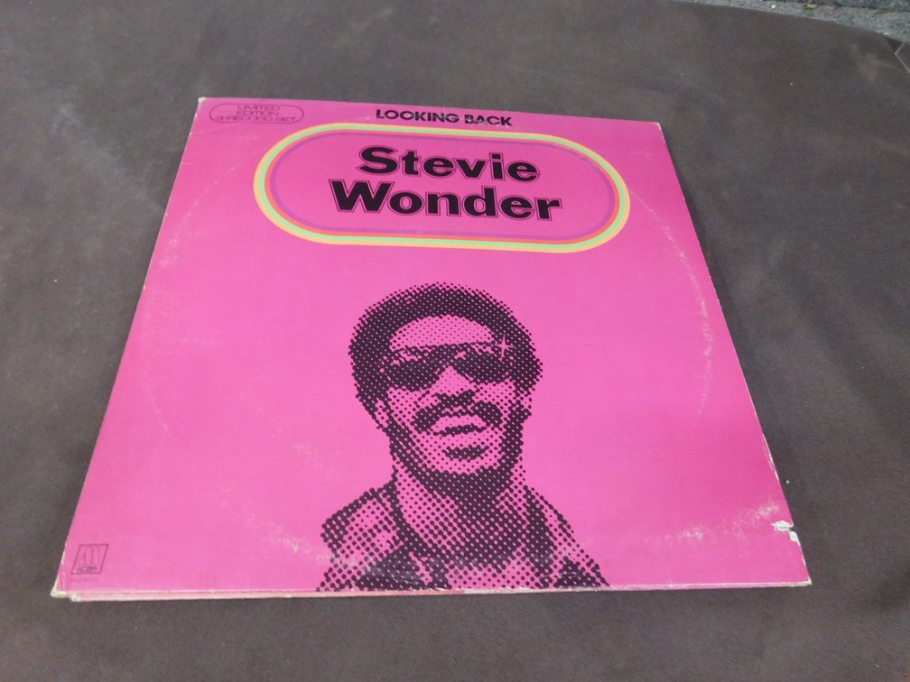 Stevie Wonder "Looking Back" 33 LP Record Album