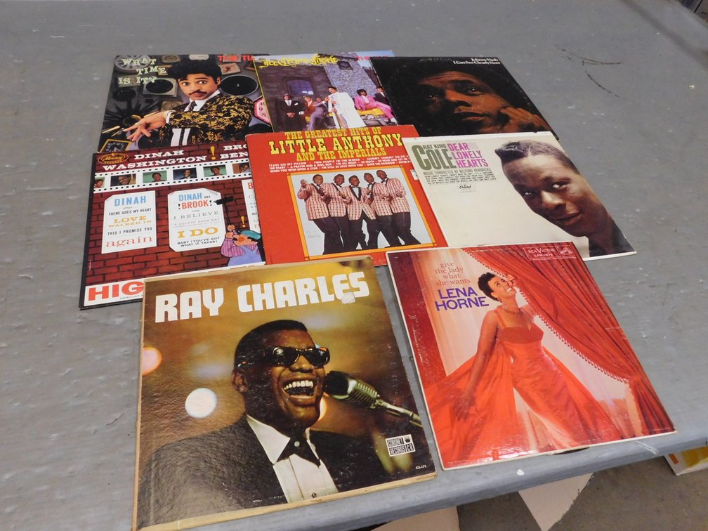 Lot of Eight Mixed 33 LP Record Albums