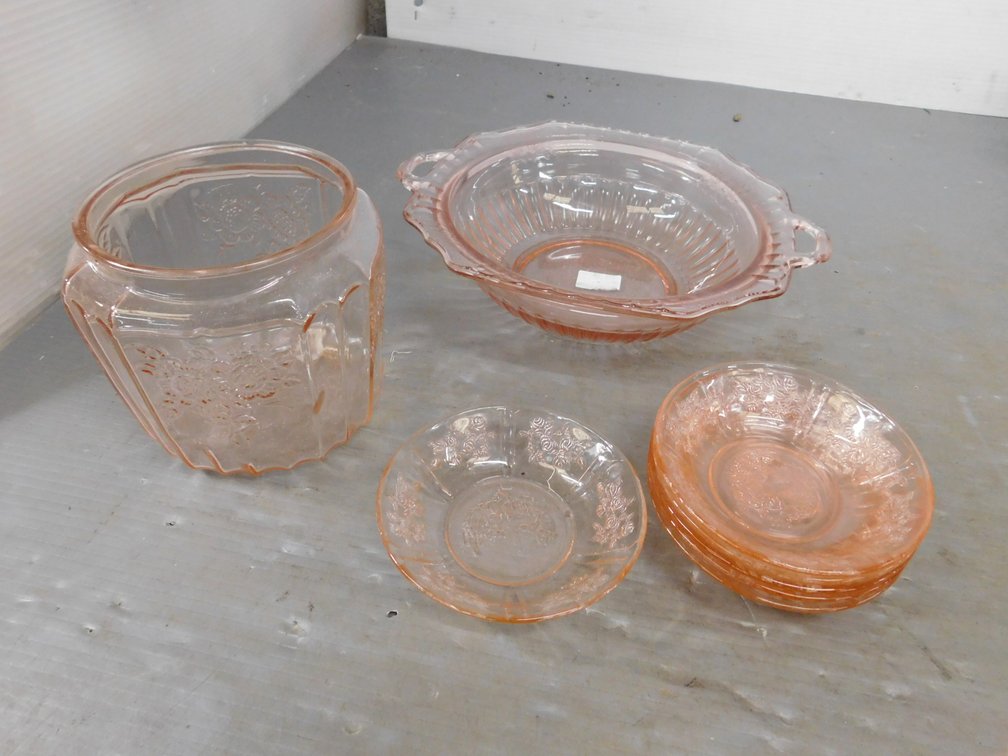 8 PCs Pink Depression Glass Cabbage Rose Items