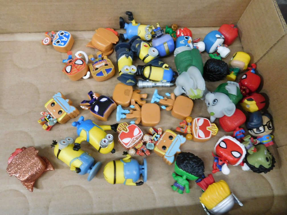 Minion Figures, Spider Man, Hulk etc.
