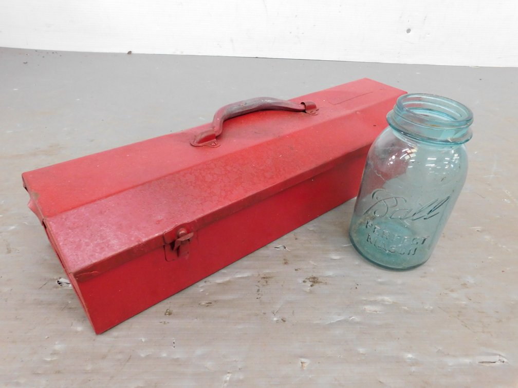 Metal Tool Box, Quart Jar