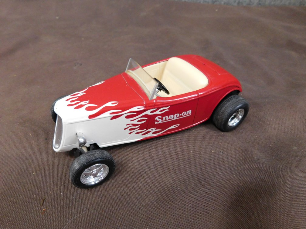 Snap On Die Cast Coin Bank Car