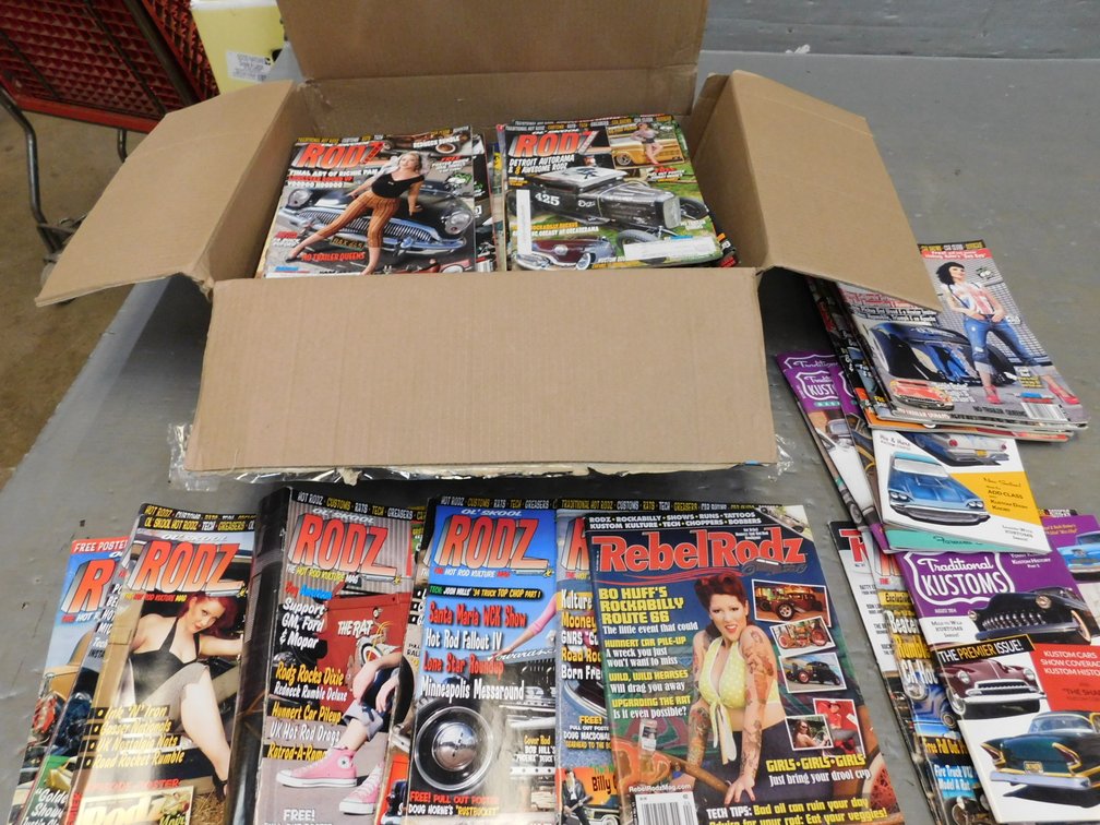 Box of Assorted Hot Rod Magazines