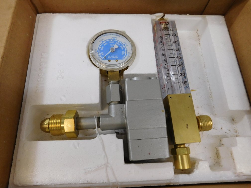 L-32 200 PSIGMAX Argon