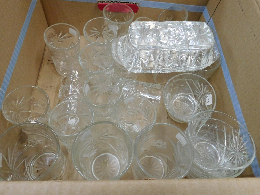 Anchor Hocking Fostoria America Butter Dish & Glasses