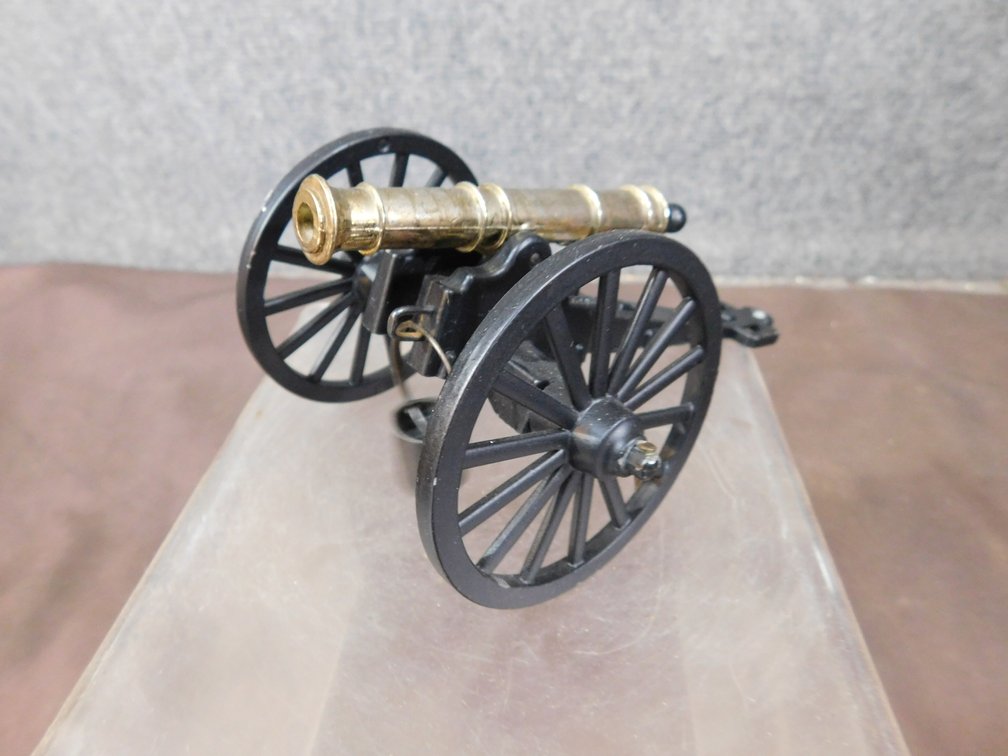 Mini Cast Iron Cannon 7" L