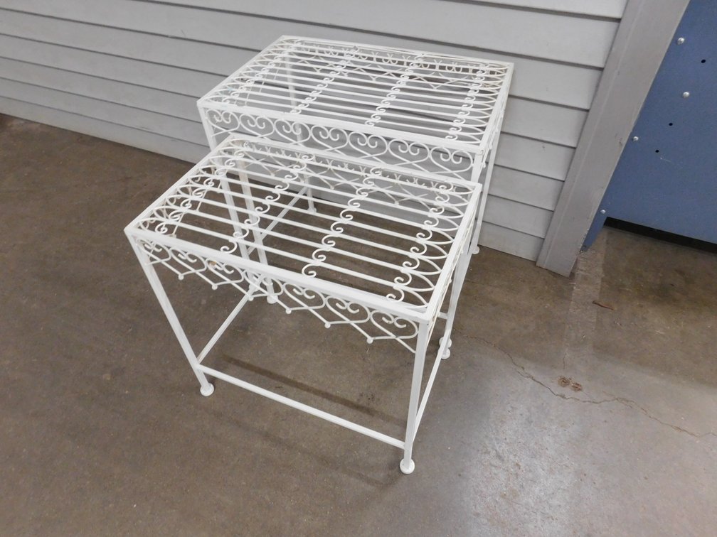 Nesting Tables