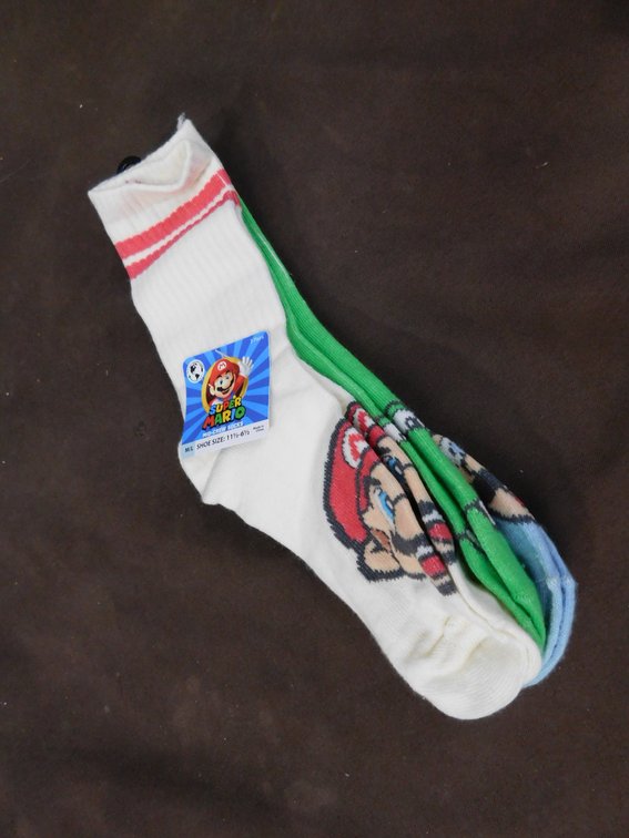 Super Mario Socks Size 11 1/2-6 1/2, Brand New