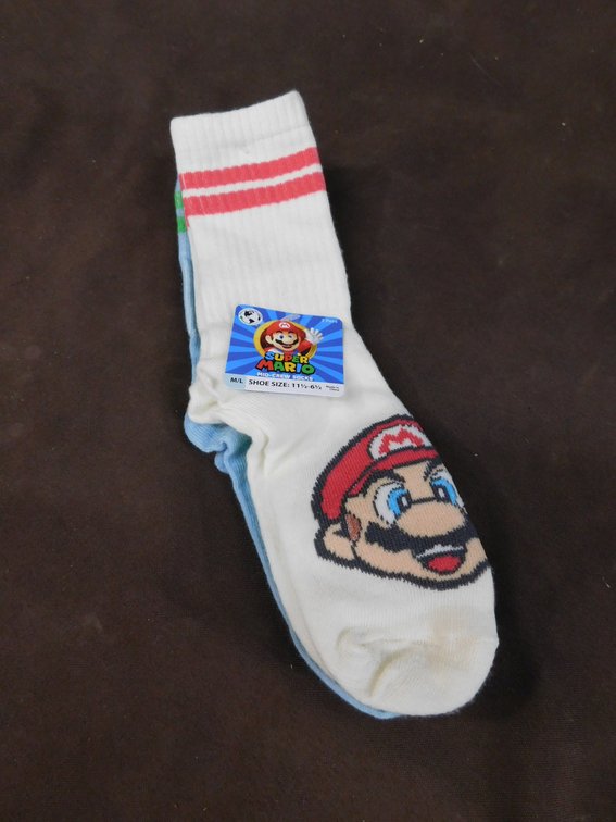 Super Mario Socks Size 11 1/2-6 1/2, Brand New