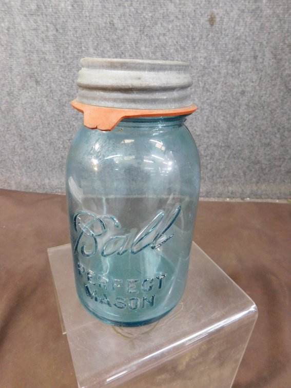 Vintage Aqua Blue Ball Perfect Mason Quart jar with Zinc Lid #1