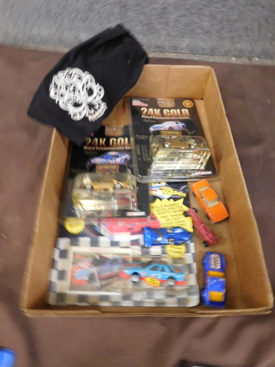 Lot of Assorted Nascar Racing Champions Die Cast Cars