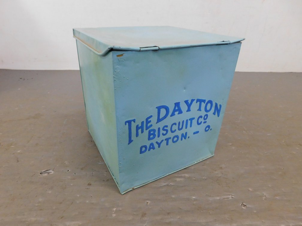 The Dayton Biscuit CO. Dayton Oh Tin 10 1/2" x 10 1/2" x 11 1/2"