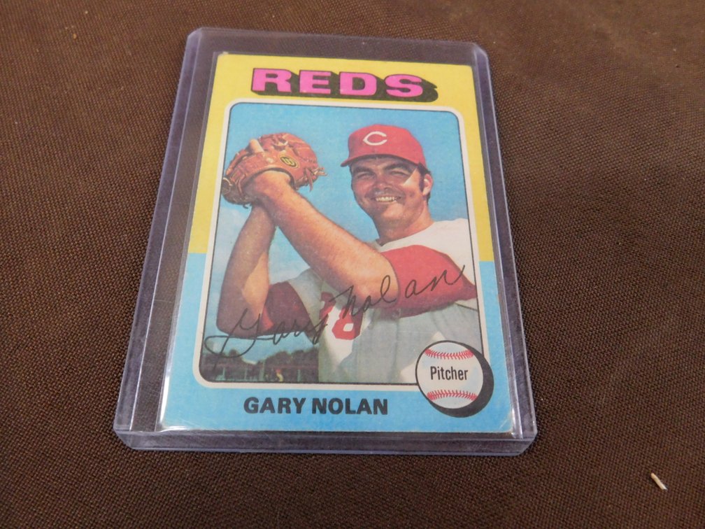 1975 Topps Gary Nolan Card No. 562
