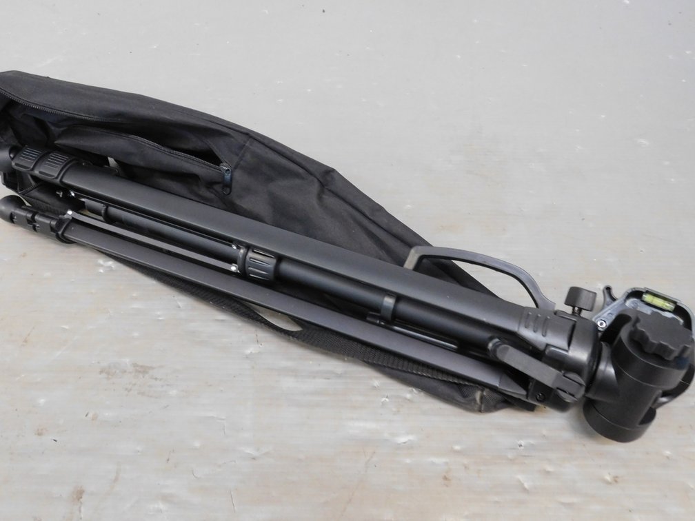 Camera Tripod with Bag