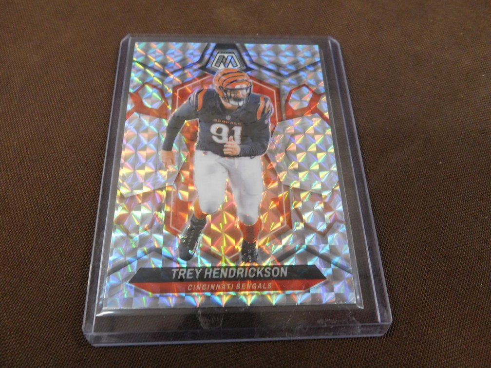 2024 Panini Prizm Tryey Hendrickson Card No. 48