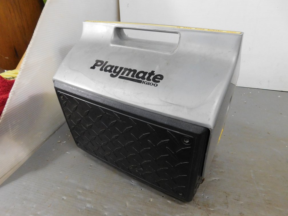 Igloo Playmate Cooler