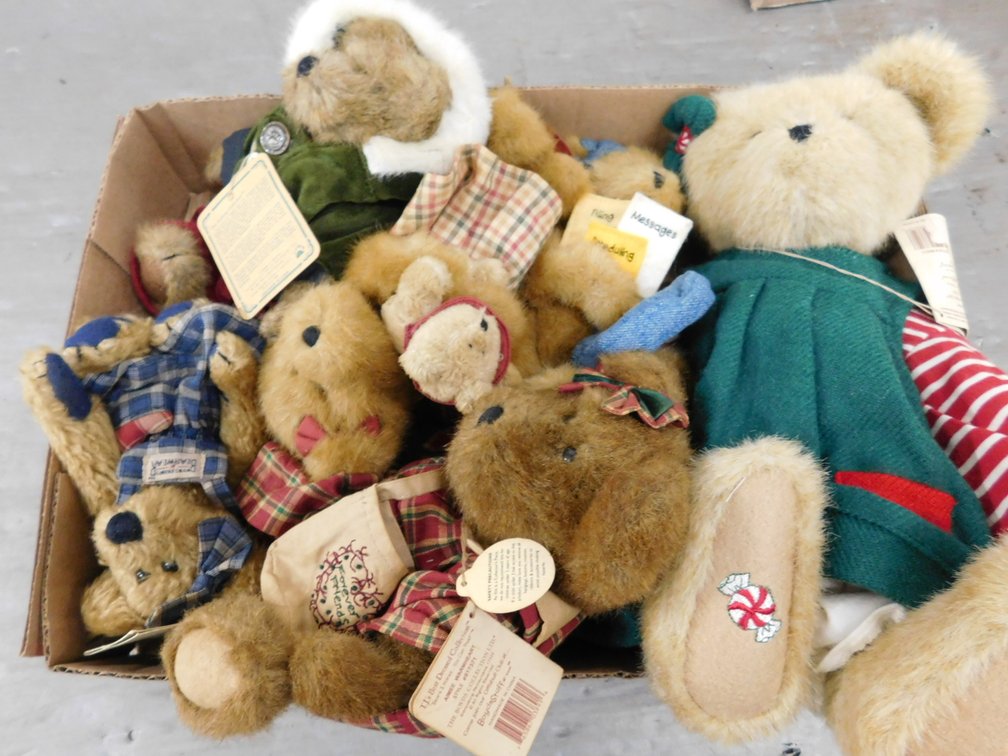 Six Assorted Boyd's Bears
