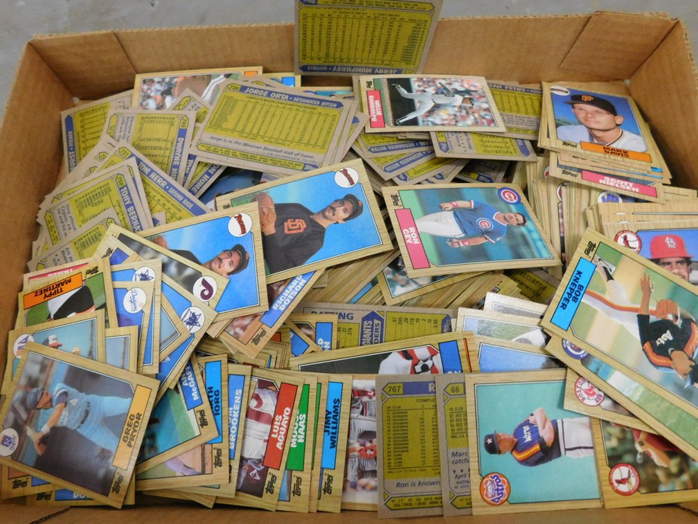 Topps Baseball Cards