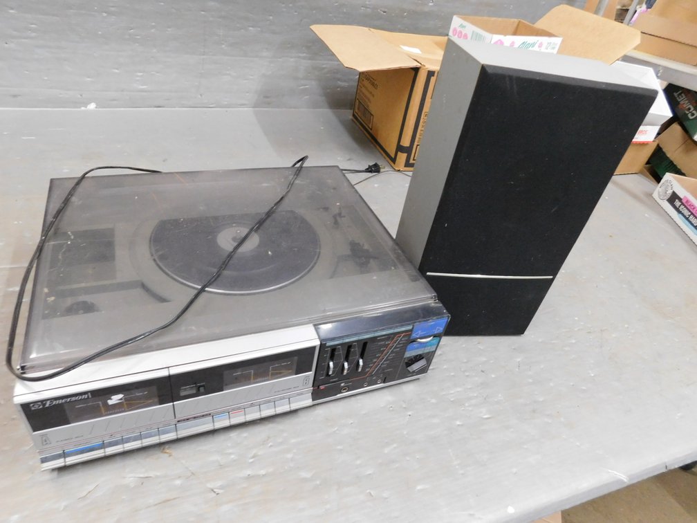 Cassette Tape Deck with Speaker