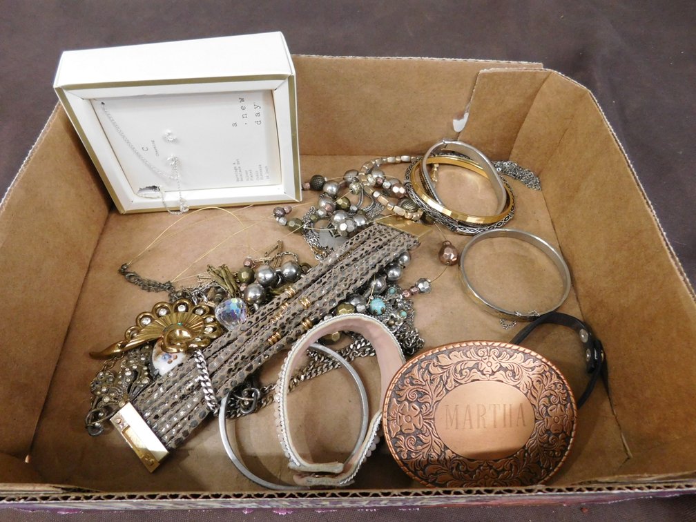 Belt Buckler, Costume Jewelry