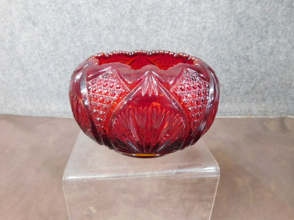 Ruby Red Rose Bowl 6" x 4"