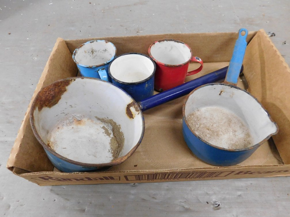 Assorted Enamelware Dishes