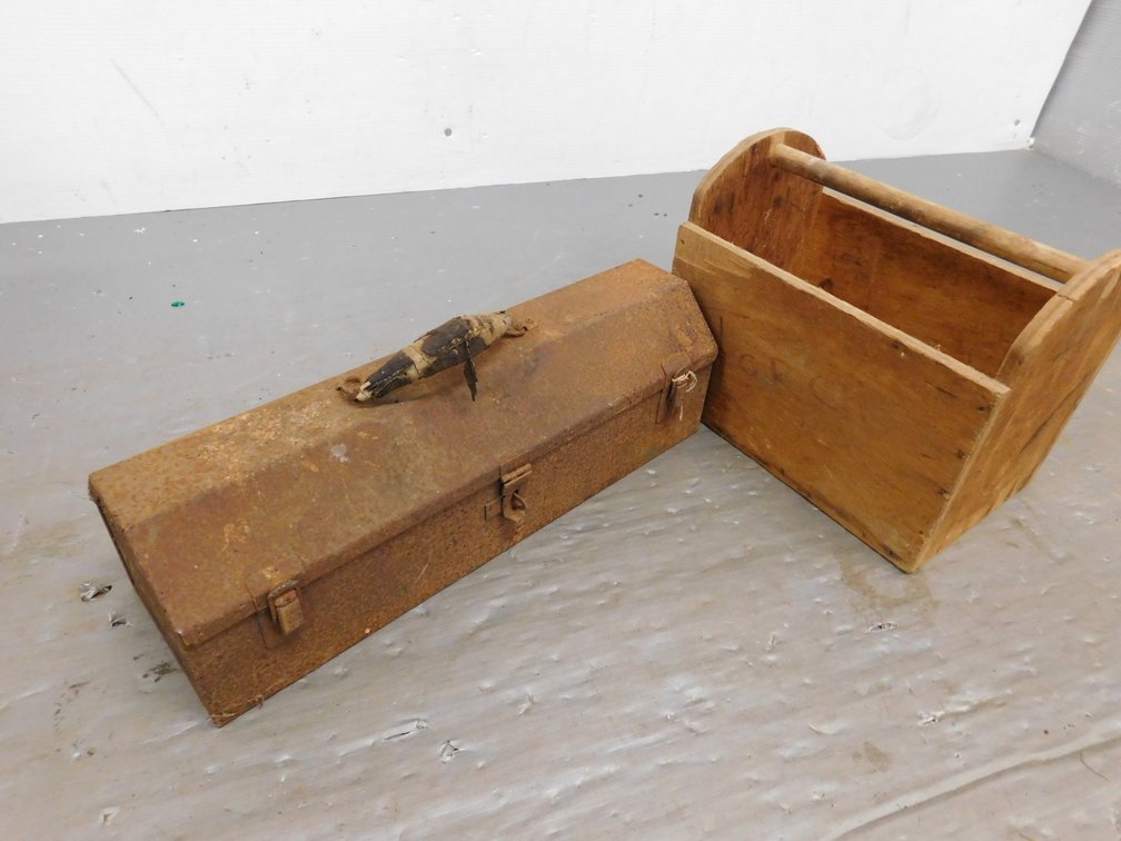 Wood Carpenters Tool Box, Metal Tool Box