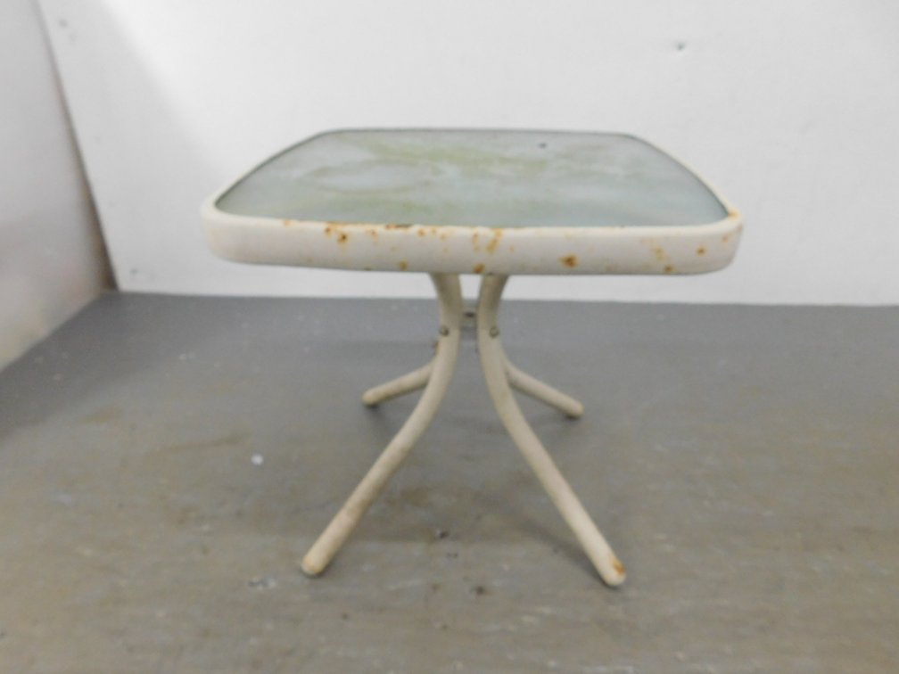 Patio Table 18" x 18" x 17" T