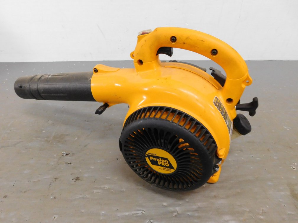 Poulan Pro BVM200 25CC Gas Blower, Has Compression