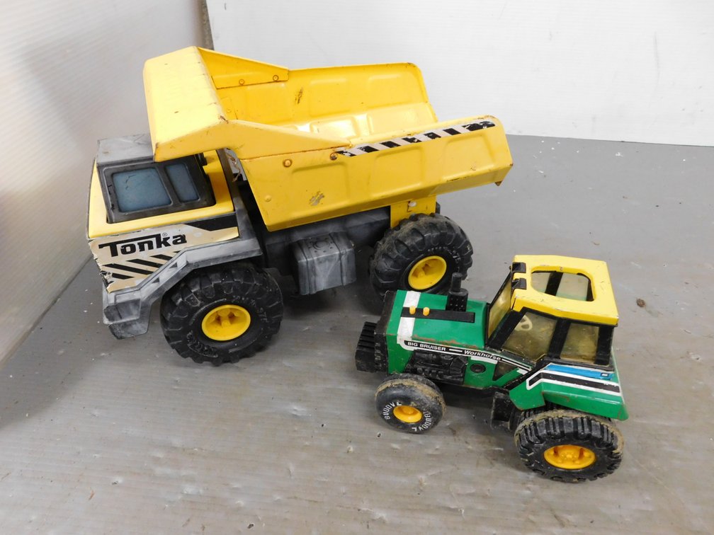 Metal Tonka Dump Truck, Tractor
